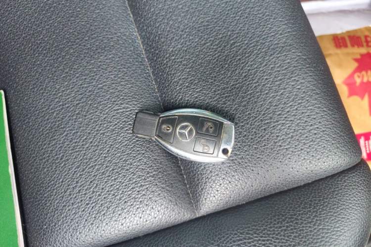Used Mercedes-Benz GLK-Class 2013 GLK 300 4MATIC Fashion Model Vehicle Key