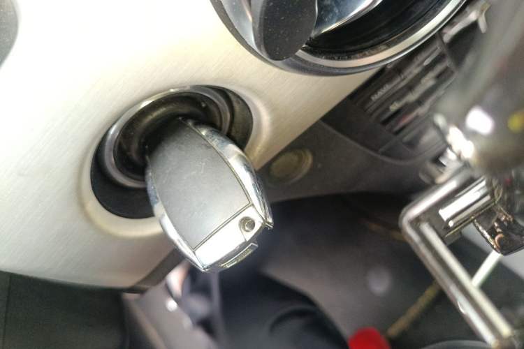 Used Mercedes-Benz GLK-Class 2013 GLK 300 4MATIC Fashion Model Vehicle Key
