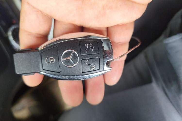 Used Mercedes-Benz GLK-Class 2013 Facelift GLK 300 4MATIC Fashion Edition Vehicle Key