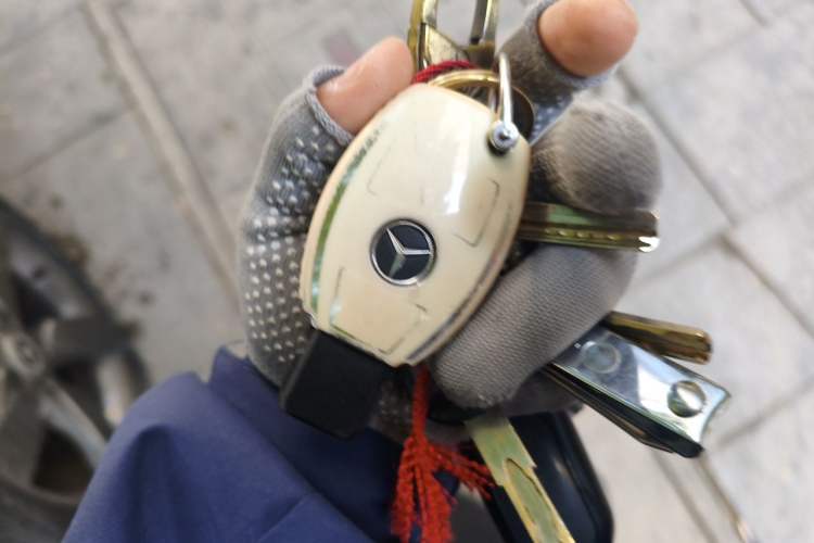Used Mercedes-Benz GLK-Class 2013 Facelift GLK 300 4MATIC Fashion Edition Vehicle Key