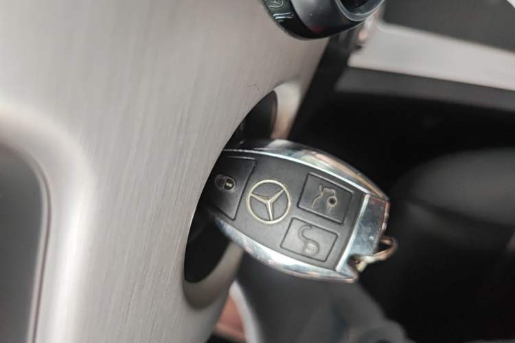 Used Mercedes-Benz GLK-Class 2013 GLK 300 4MATIC Fashion Model Vehicle Key