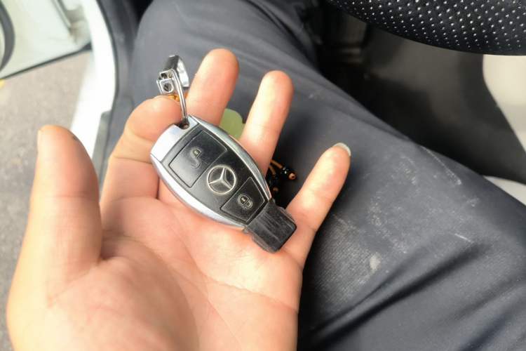Used Mercedes-Benz GLK-Class 2013 GLK 300 4MATIC Fashion Model Vehicle Key