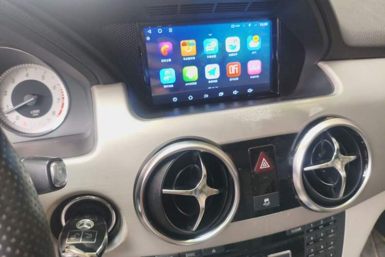 Used Mercedes-Benz GLK-Class 2014 GLK 260 4MATIC Dynamic Model Audio And AC Panel