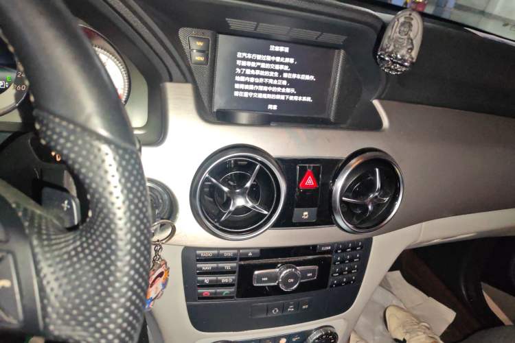 Used Mercedes-Benz GLK-Class 2014 GLK 260 4MATIC Dynamic Model Audio And AC Panel