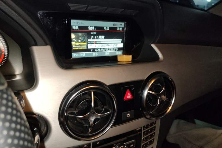 Used Mercedes-Benz GLK-Class 2014 GLK 260 4MATIC Dynamic Model Audio And AC Panel