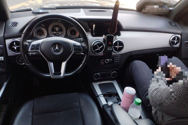 Used Mercedes-Benz GLK-Class 2014 GLK 200 Standard Model Center Console
