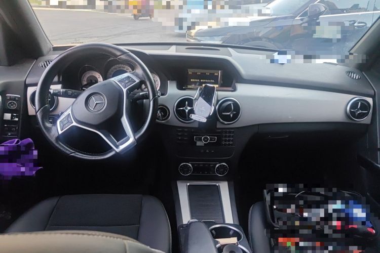 Used Mercedes-Benz GLK-Class 2014 GLK 200 Standard Model Center Console