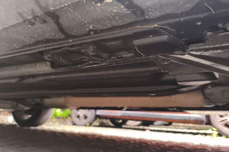 Used Mercedes-Benz GLK-Class 2014 GLK 200 Standard Model Chassis Front Right