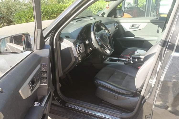 Used Mercedes-Benz GLK-Class 2014 GLK 200 Standard Model Driver Seat