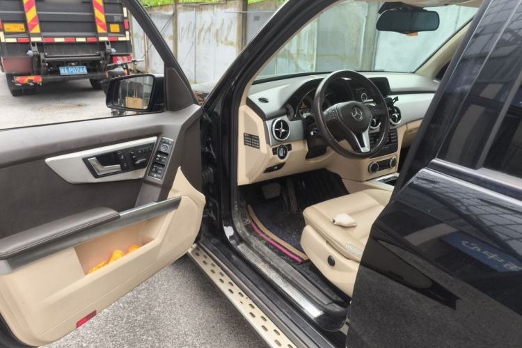 Used Mercedes-Benz GLK-Class 2014 GLK 260 4MATIC Dynamic Model Driver Seat
