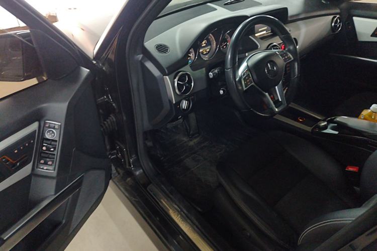 Used Mercedes-Benz GLK-Class 2014 GLK 200 Standard Model Driver Seat
