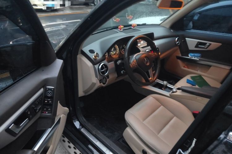 Used Mercedes-Benz GLK-Class 2014 GLK 260 4MATIC Dynamic Model Driver Seat