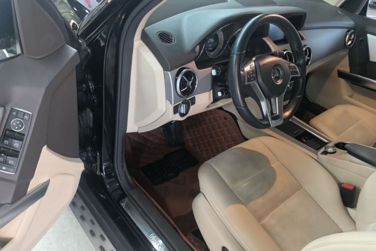 Used Mercedes-Benz GLK-Class 2014 GLK 200 Standard Model Driver Seat