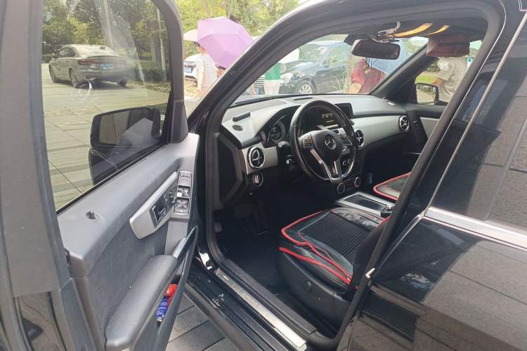 Used Mercedes-Benz GLK-Class 2014 GLK 200 Standard Model Driver Seat