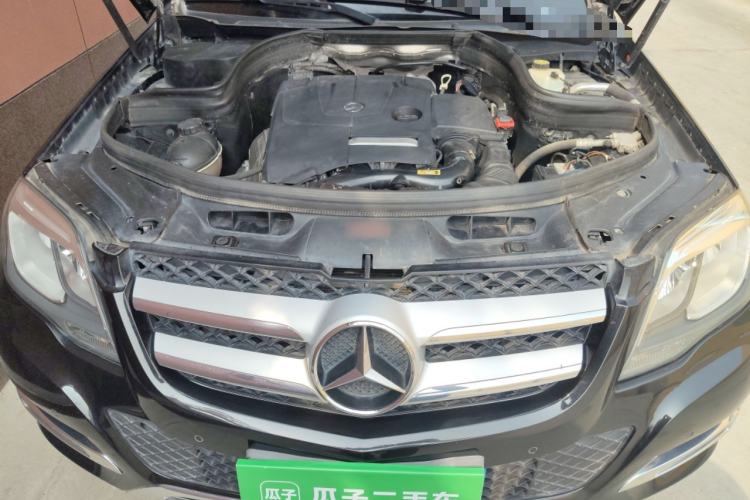 Used Mercedes-Benz GLK-Class 2014 GLK 200 Standard Model Engine Bay