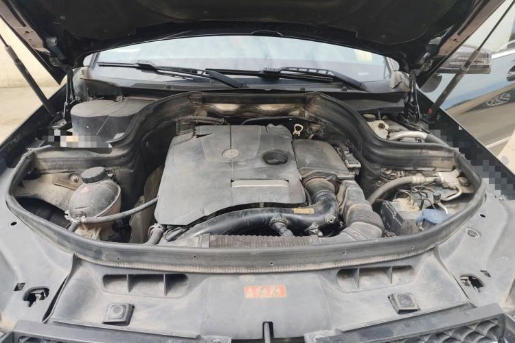 Used Mercedes-Benz GLK-Class 2014 GLK 200 Standard Model Engine Bay