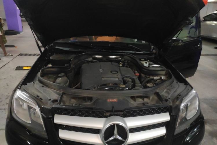 Used Mercedes-Benz GLK-Class 2014 GLK 260 4MATIC Dynamic Model Engine Bay