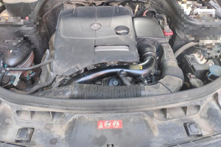 Used Mercedes-Benz GLK-Class 2014 GLK 200 Standard Model Engine Bay
