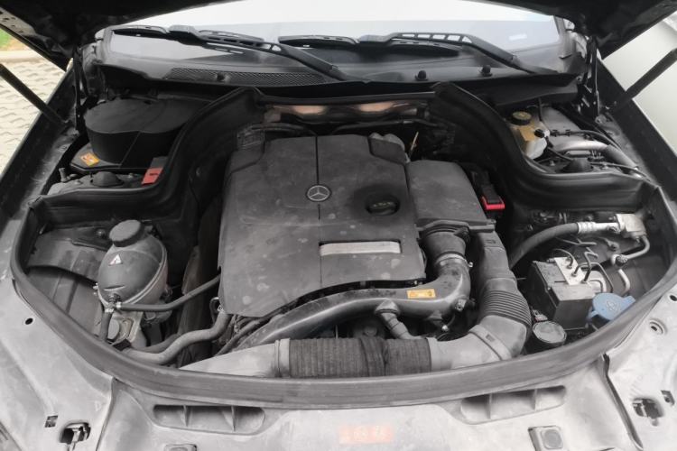 Used Mercedes-Benz GLK-Class 2014 GLK 200 Standard Model Engine Bay