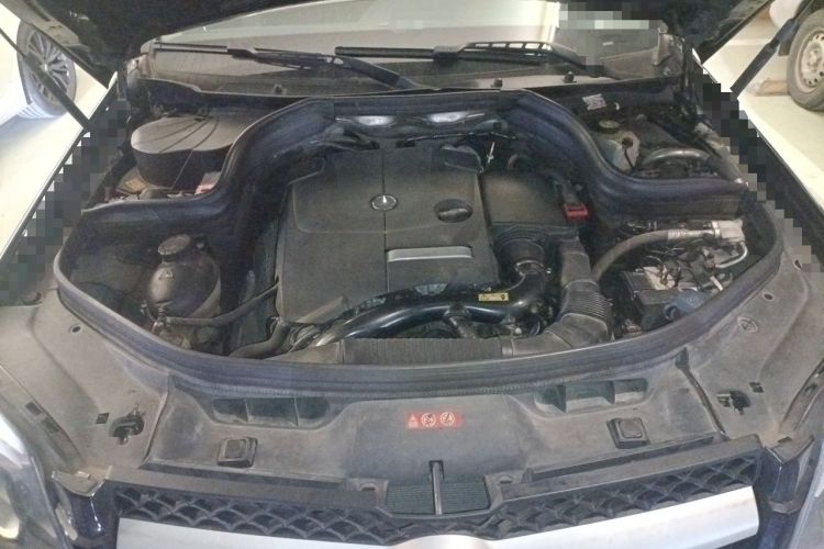 Used Mercedes-Benz GLK-Class 2014 GLK 260 4MATIC Dynamic Model Engine Bay