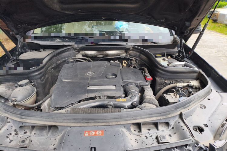 Used Mercedes-Benz GLK-Class 2014 GLK 260 4MATIC Dynamic Model Engine Bay Left