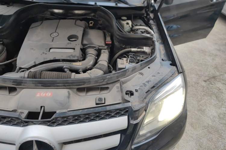 Used Mercedes-Benz GLK-Class 2014 GLK 260 4MATIC Dynamic Model Engine Bay Left
