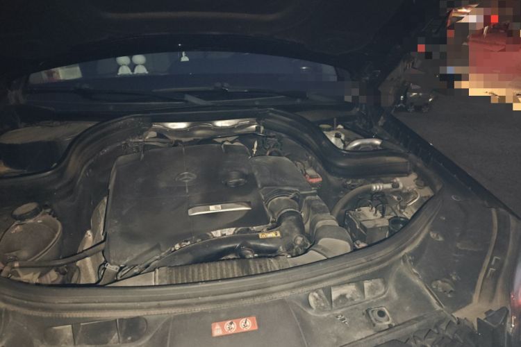 Used Mercedes-Benz GLK-Class 2014 GLK 260 4MATIC Dynamic Model Engine Bay Left