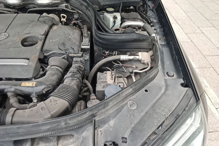 Used Mercedes-Benz GLK-Class 2014 GLK 200 Standard Model Engine Bay Left