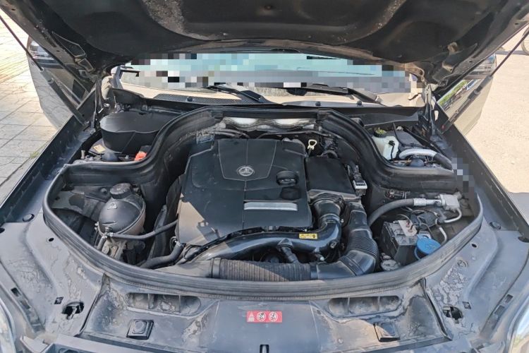 Used Mercedes-Benz GLK-Class 2014 GLK 200 Standard Model Engine Bay