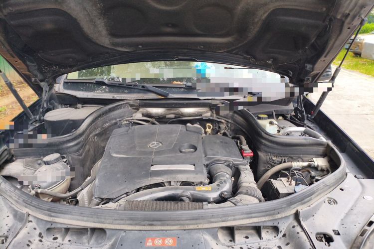 Used Mercedes-Benz GLK-Class 2014 GLK 260 4MATIC Dynamic Model Engine Bay Right