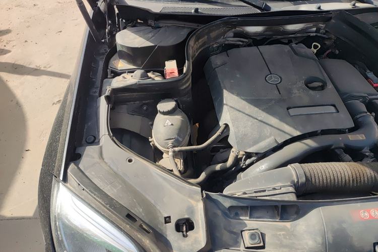 Used Mercedes-Benz GLK-Class 2014 GLK 200 Standard Model Engine Bay Right