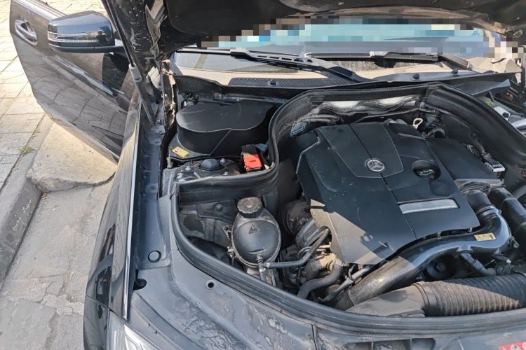 Used Mercedes-Benz GLK-Class 2014 GLK 200 Standard Model Engine Bay Right