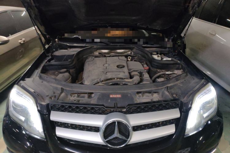 Used Mercedes-Benz GLK-Class 2014 GLK 260 4MATIC Dynamic Model Engine Bay