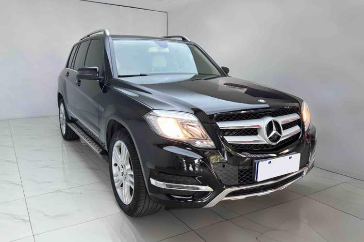 Used Mercedes-Benz GLK-Class 2014 GLK 200 Standard Model Exterior 2