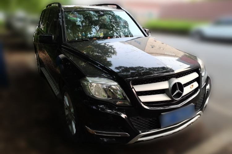 Used Mercedes-Benz GLK-Class 2014 GLK 260 4MATIC Dynamic Model Front Right 45 Deg