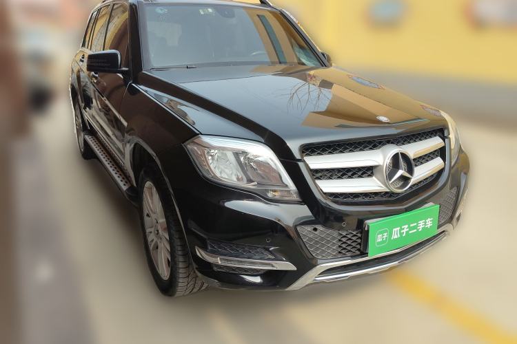 Used Mercedes-Benz GLK-Class 2014 GLK 200 Standard Model Front Right 45 Deg