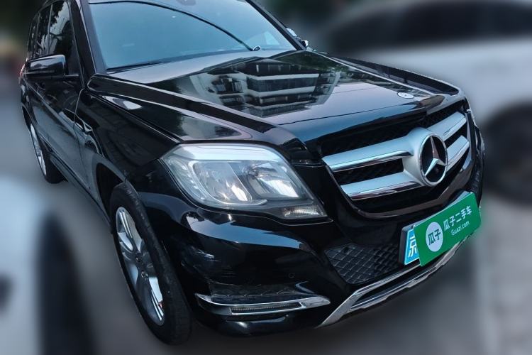 Used Mercedes-Benz GLK-Class 2014 GLK 200 Standard Model Front Right 45 Deg