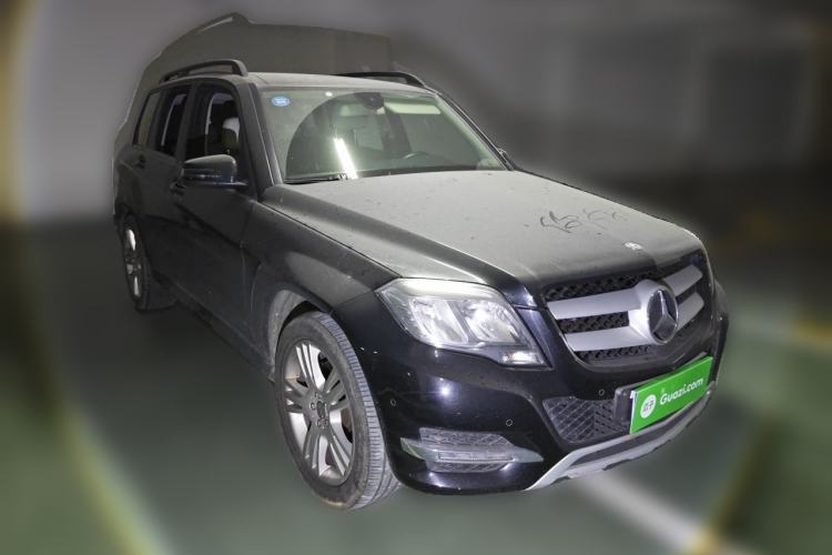 Used Mercedes-Benz GLK-Class 2014 GLK 260 4MATIC Dynamic Model Front Right 45 Deg