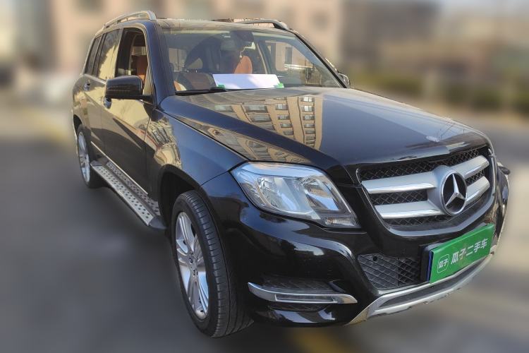 Used Mercedes-Benz GLK-Class 2014 GLK 200 Standard Model Front Right 45 Deg