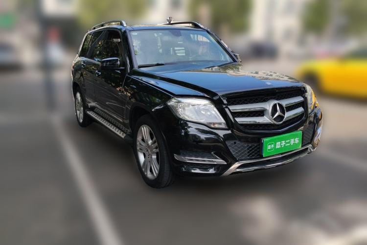 Used Mercedes-Benz GLK-Class 2014 GLK 200 Standard Model Front Right 45 Deg