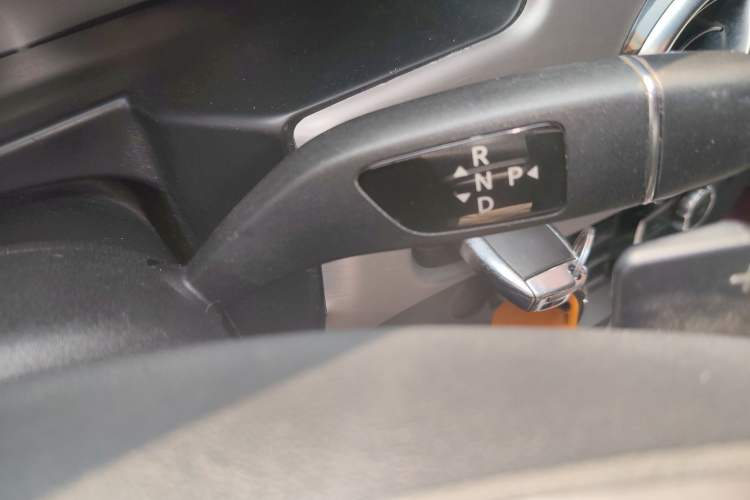Used Mercedes-Benz GLK-Class 2014 GLK 200 Standard Model Gear Lever