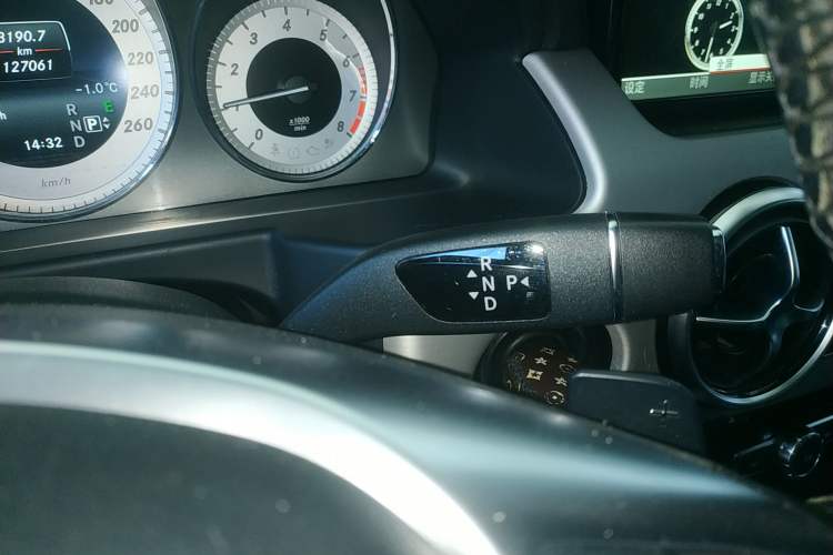 Used Mercedes-Benz GLK-Class 2014 GLK 200 Standard Model Gear Lever