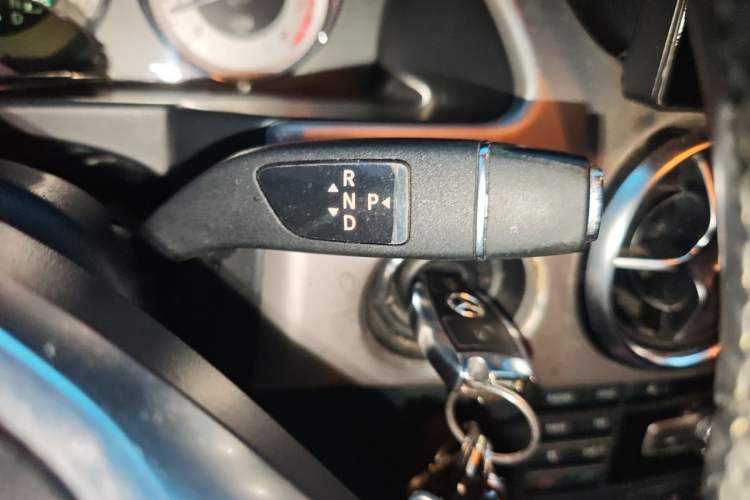 Used Mercedes-Benz GLK-Class 2014 GLK 200 Standard Model Gear Lever