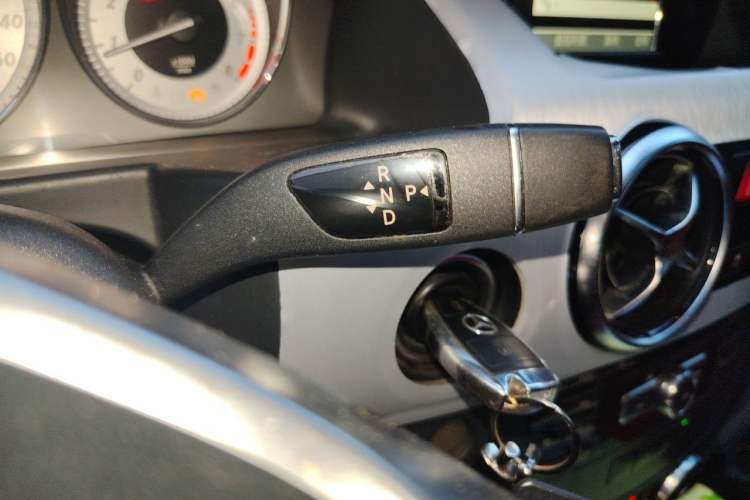 Used Mercedes-Benz GLK-Class 2014 GLK 200 Standard Model Gear Lever
