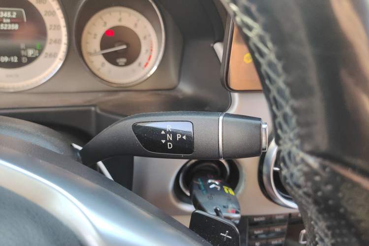 Used Mercedes-Benz GLK-Class 2014 GLK 200 Standard Model Gear Lever