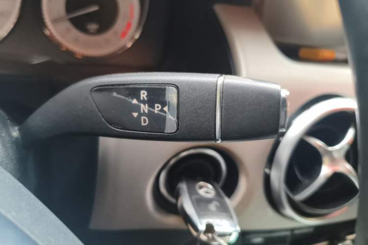 Used Mercedes-Benz GLK-Class 2014 GLK 200 Standard Model Gear Lever