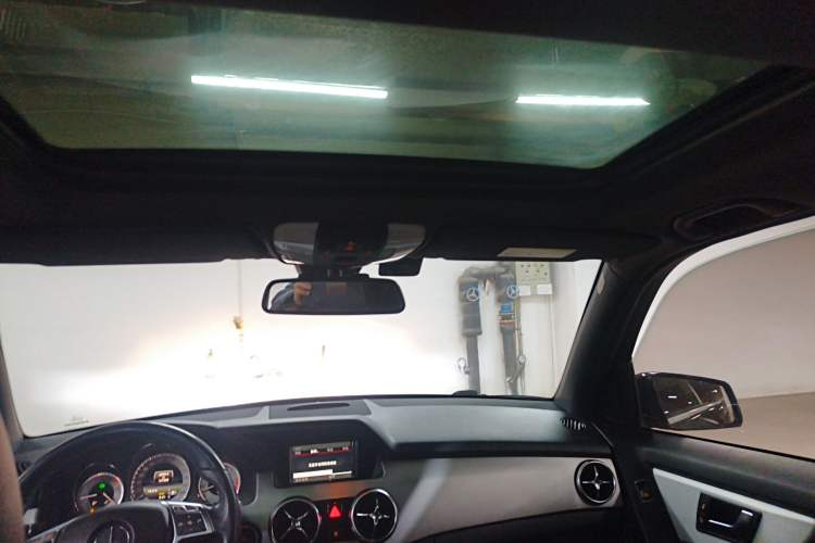Used Mercedes-Benz GLK-Class 2014 GLK 200 Standard Model Headliner