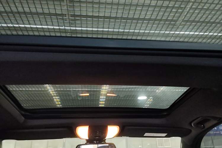Used Mercedes-Benz GLK-Class 2014 GLK 200 Standard Model Headliner