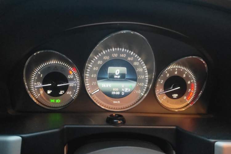 Used Mercedes-Benz GLK-Class 2014 GLK 260 4MATIC Dynamic Model Instrument Cluster