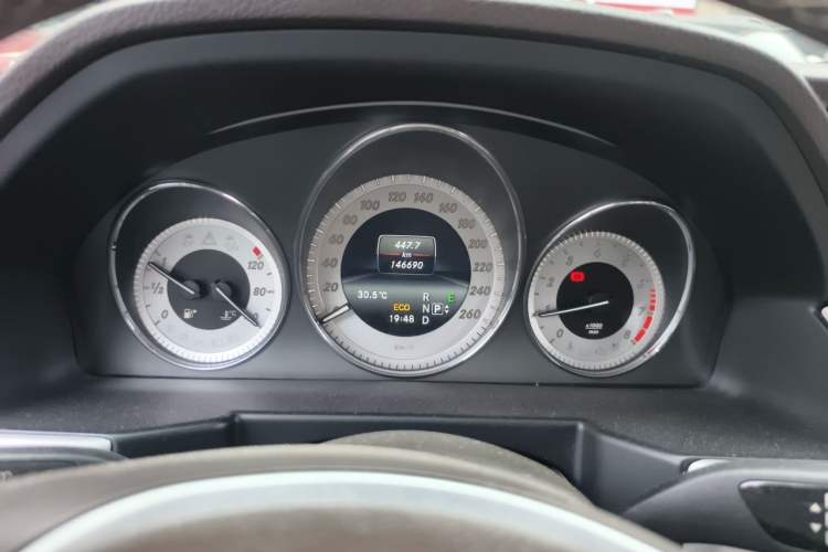 Used Mercedes-Benz GLK-Class 2014 GLK 260 4MATIC Dynamic Model Instrument Cluster